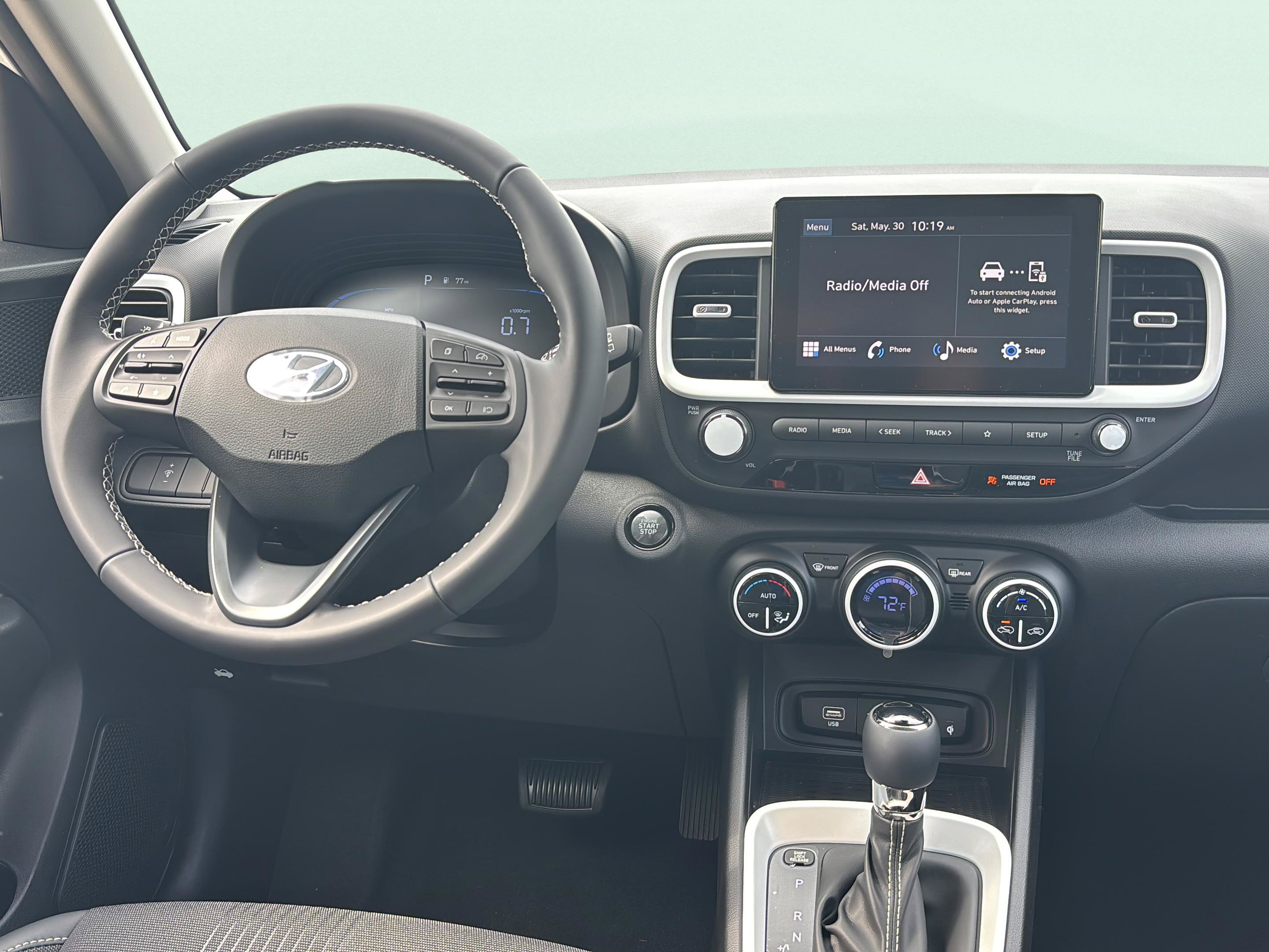 New 2026 Hyundai Venue SEL FWD image 10