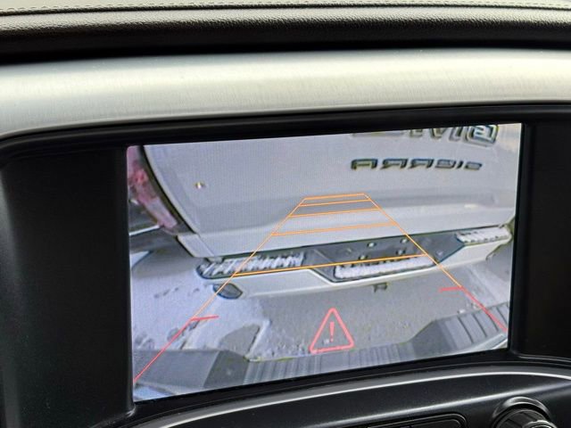 Used 2015 GMC Sierra 1500 SLT w/ SLT Crew Cab Value Package image 17