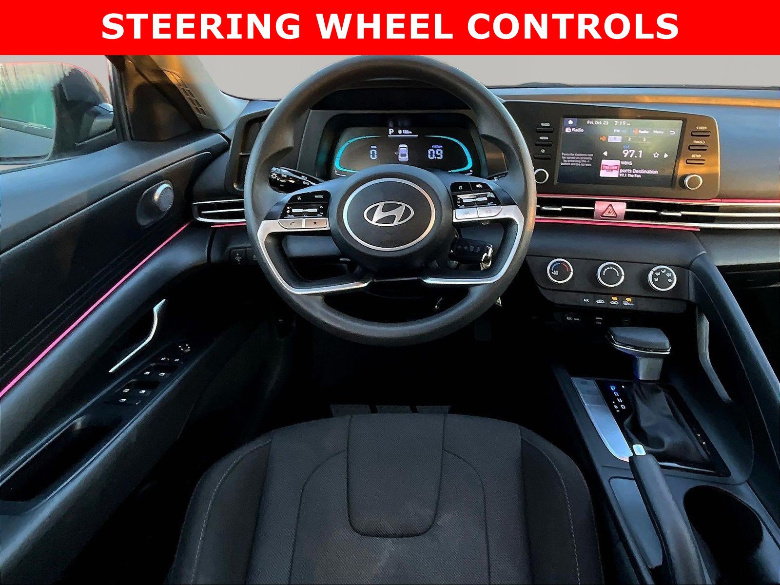 Used 2024 Hyundai Elantra SE FWD image 8