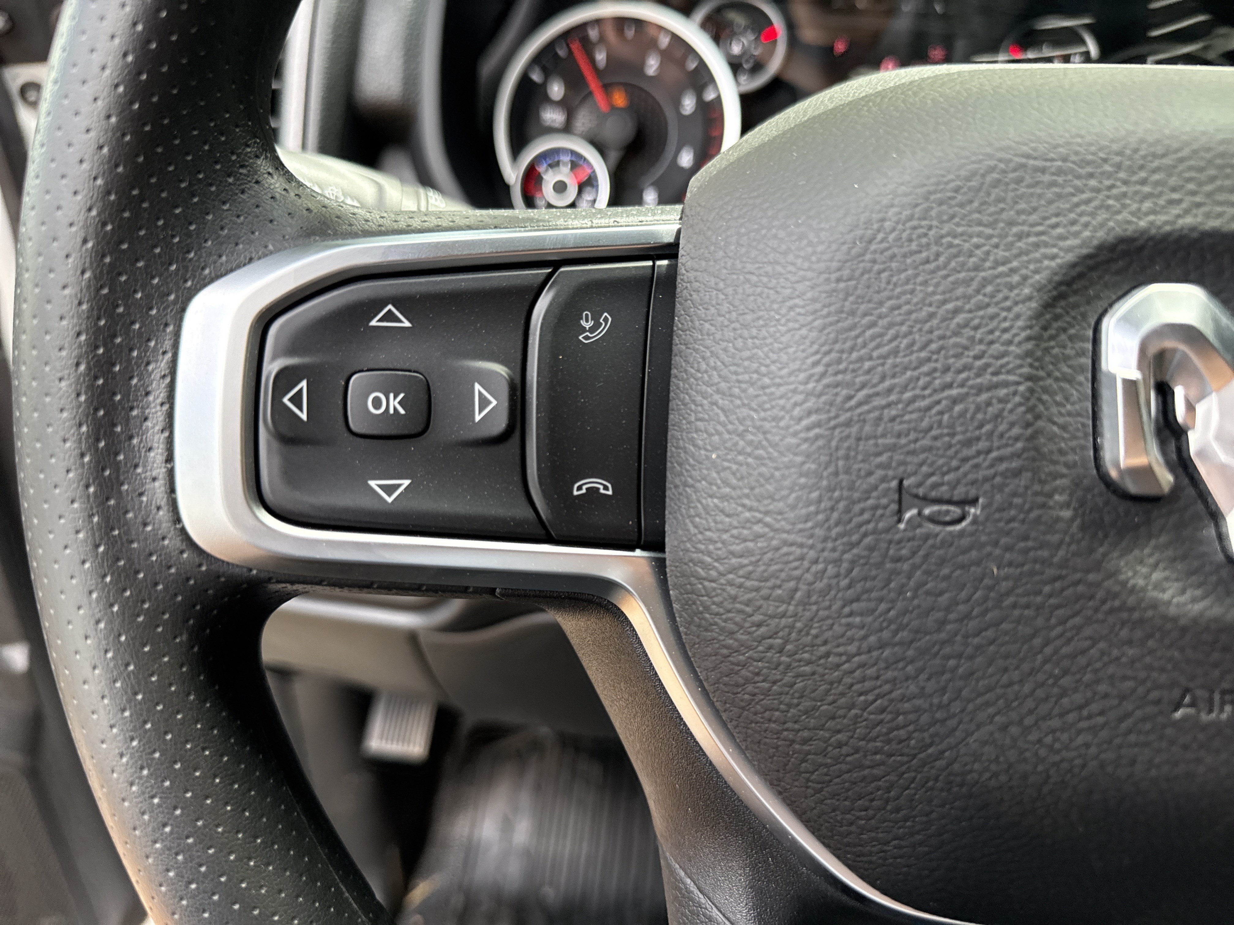 New 2026 RAM 3500 Tradesman AWD/4WD image 30
