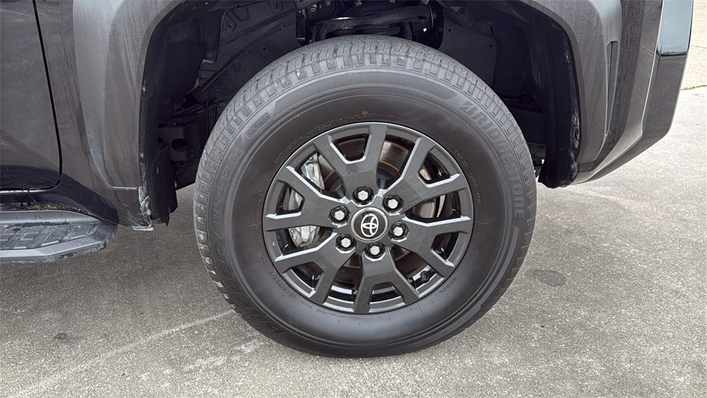 Used 2025 Toyota 4Runner SR5 image 35