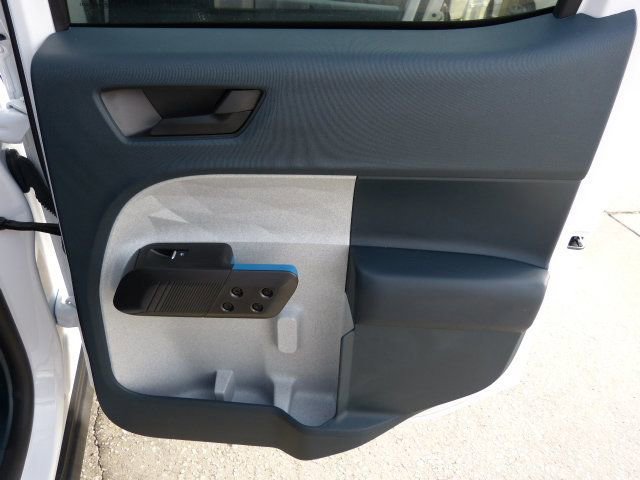 Used 2025 Ford Maverick XLT w/ Equipment Group 302A image 18