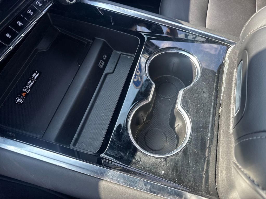 Used 2025 Chevrolet Tahoe Z71 image 25