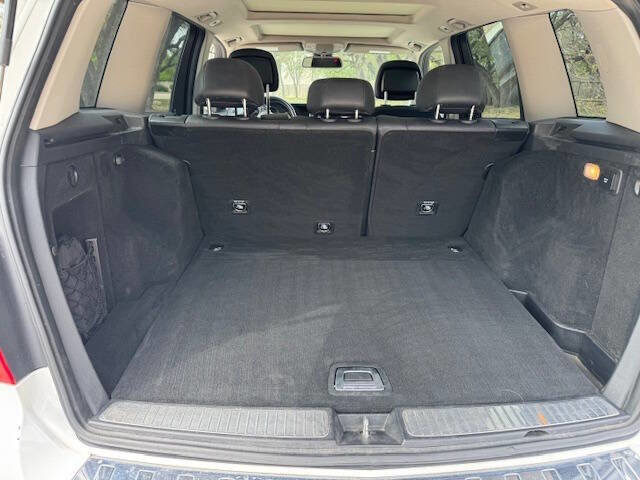 Used 2014 Mercedes-Benz GLK 250 BlueTEC 4MATIC image 15