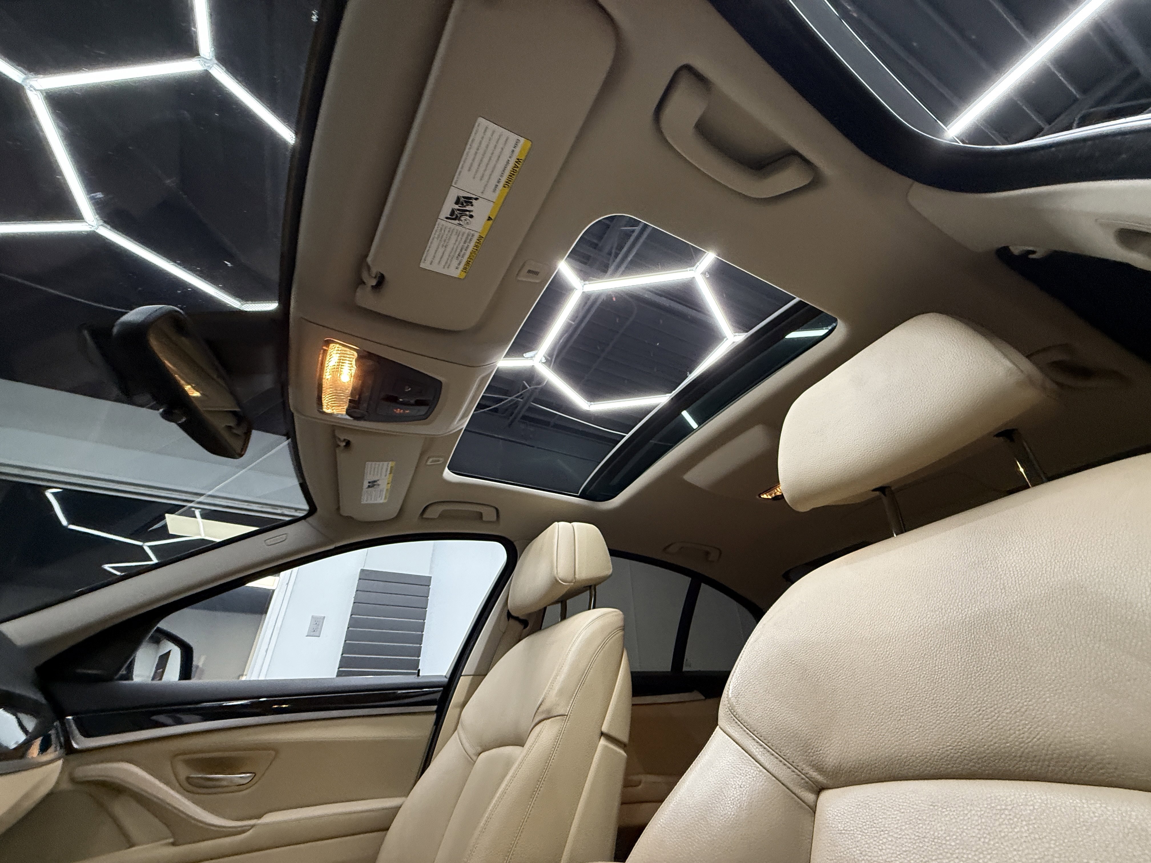 Used 2015 BMW 550i xDrive Sedan image 13