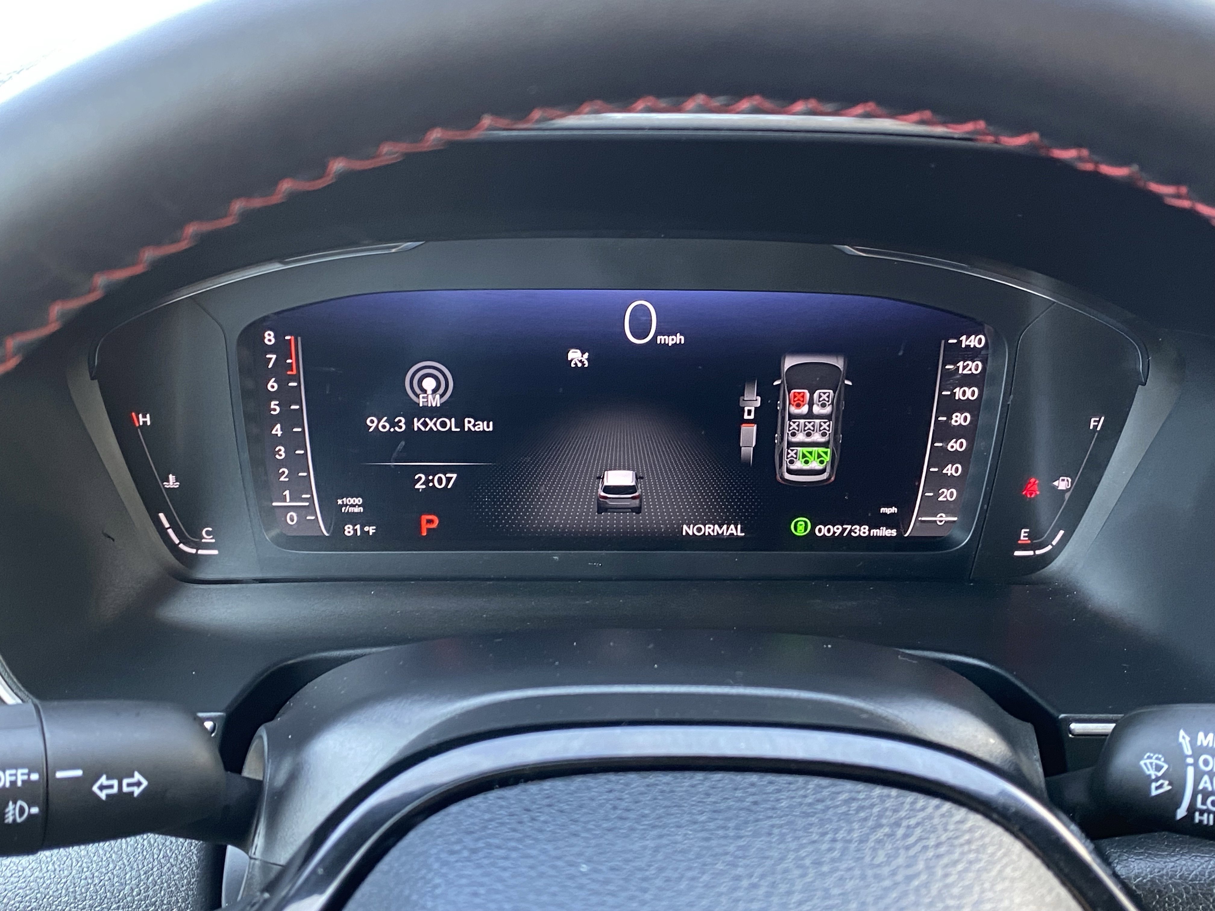 Used 2025 Honda Pilot Black Edition image 27