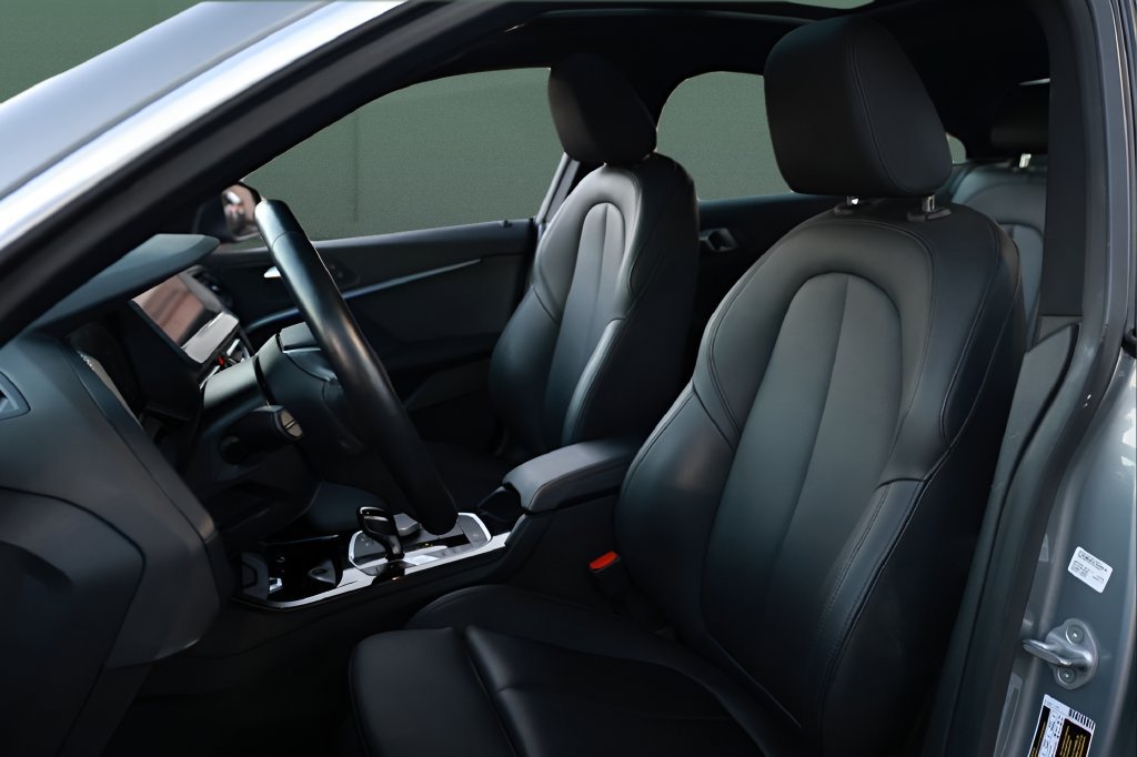 Used 2024 BMW 228i Gran Coupe FWD image 2