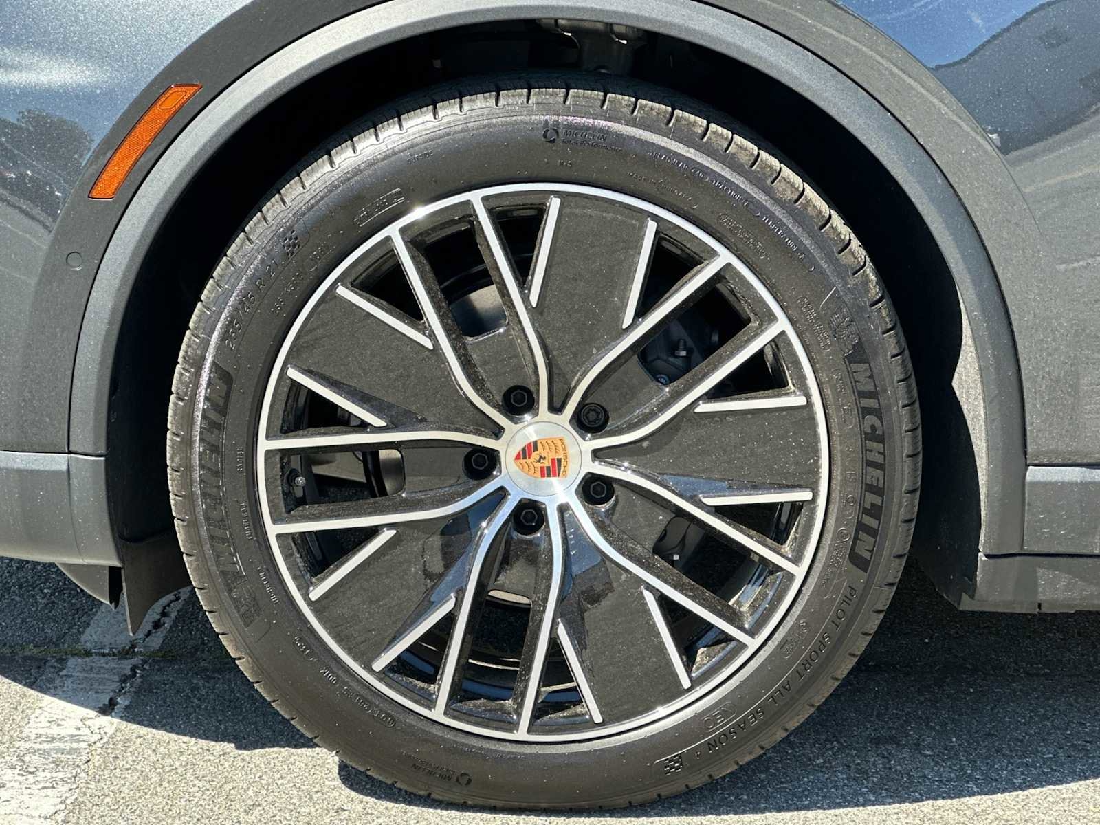 New 2026 Porsche Macan Electric RWD image 27