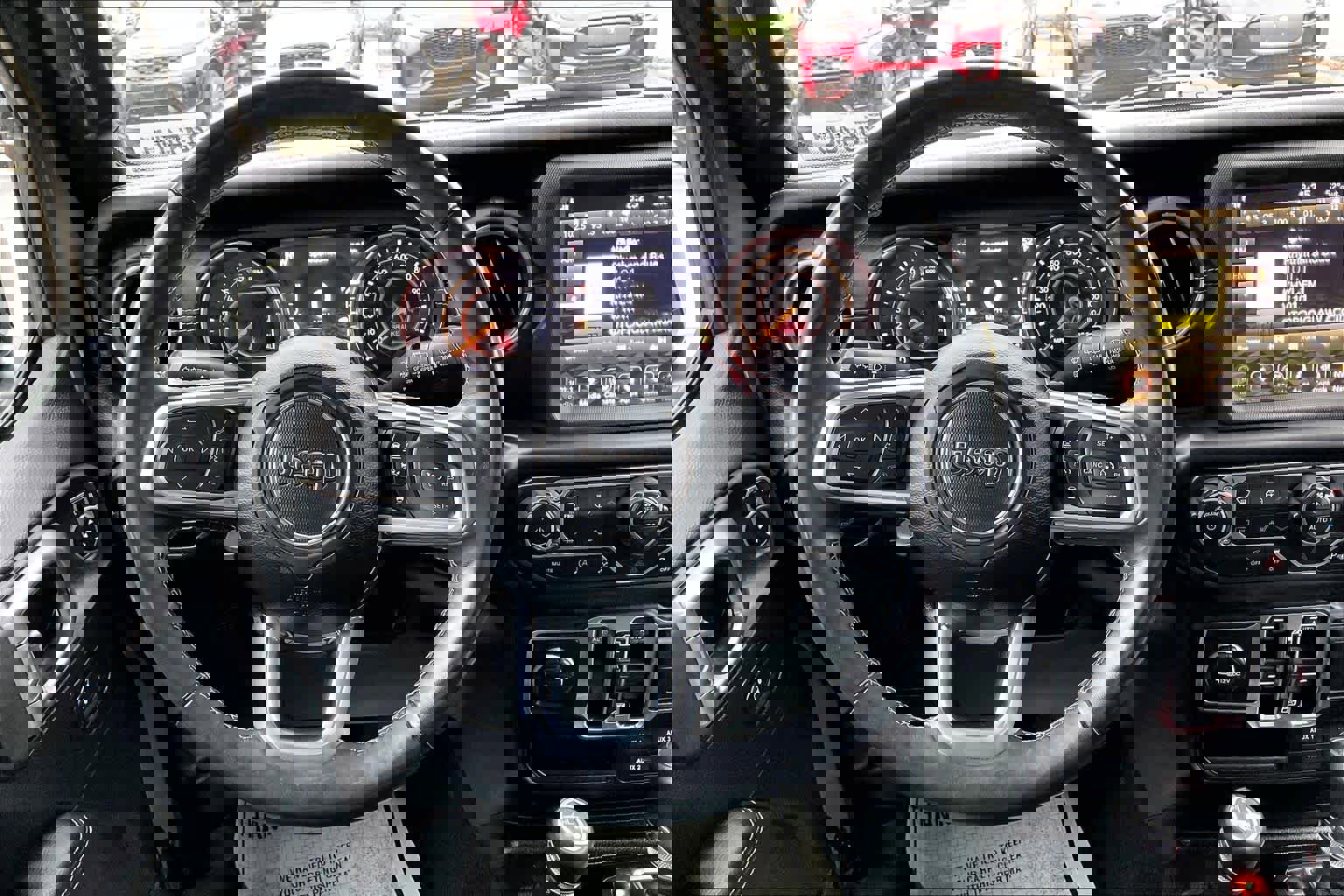 Used 2019 Jeep Wrangler Unlimited Sahara image 8