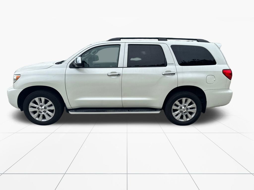 Used 2016 Toyota Sequoia Platinum AWD/4WD image 4