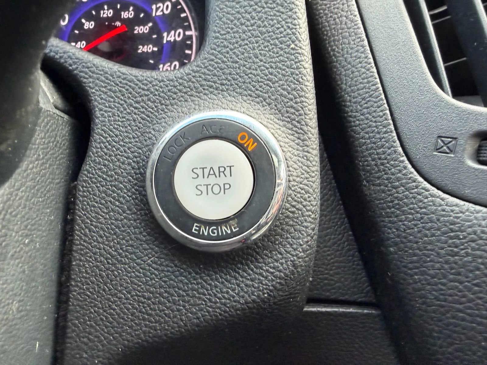 Used 2009 INFINITI G37 x Coupe w/ Premium Pkg image 31