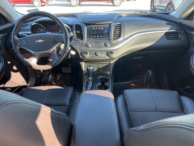 Used 2016 Chevrolet Impala LT w/ Convenience Package image 48