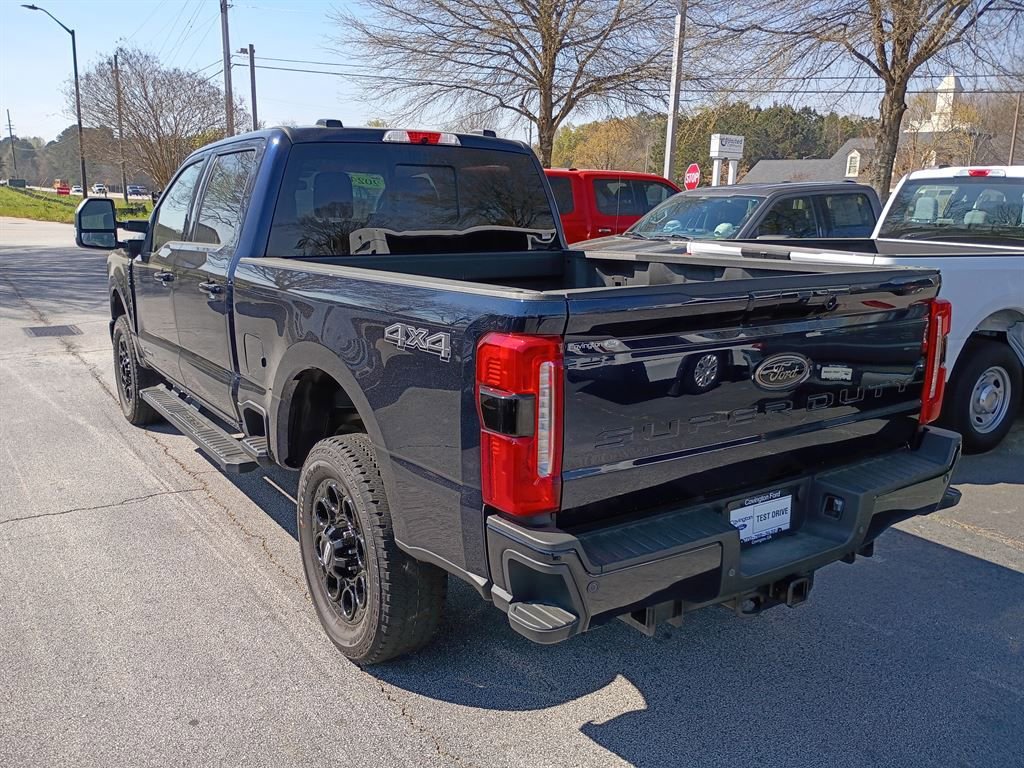 Used 2024 Ford F250 Lariat w/ Lariat Ultimate Package AWD/4WD image 3