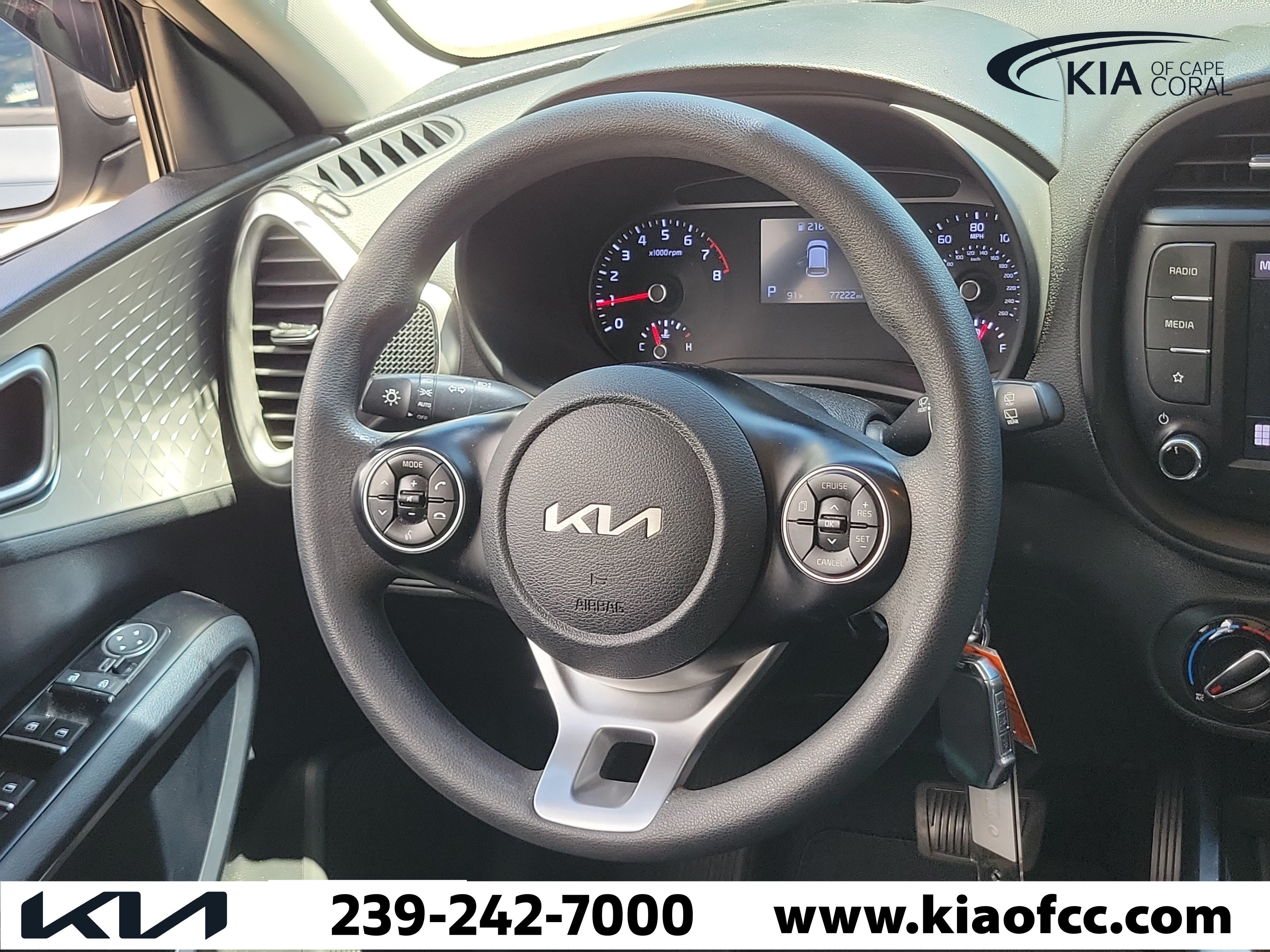 Used 2022 Kia Soul LX w/ Technology Package FWD image 16