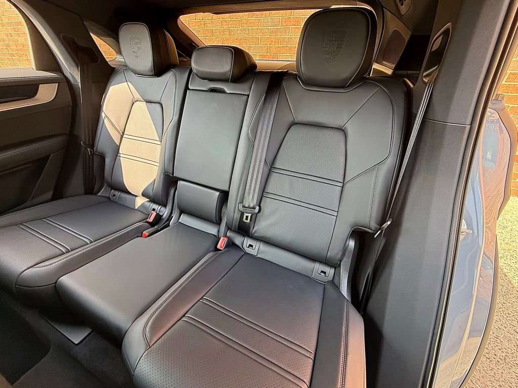 New 2026 Porsche Cayenne S image 20
