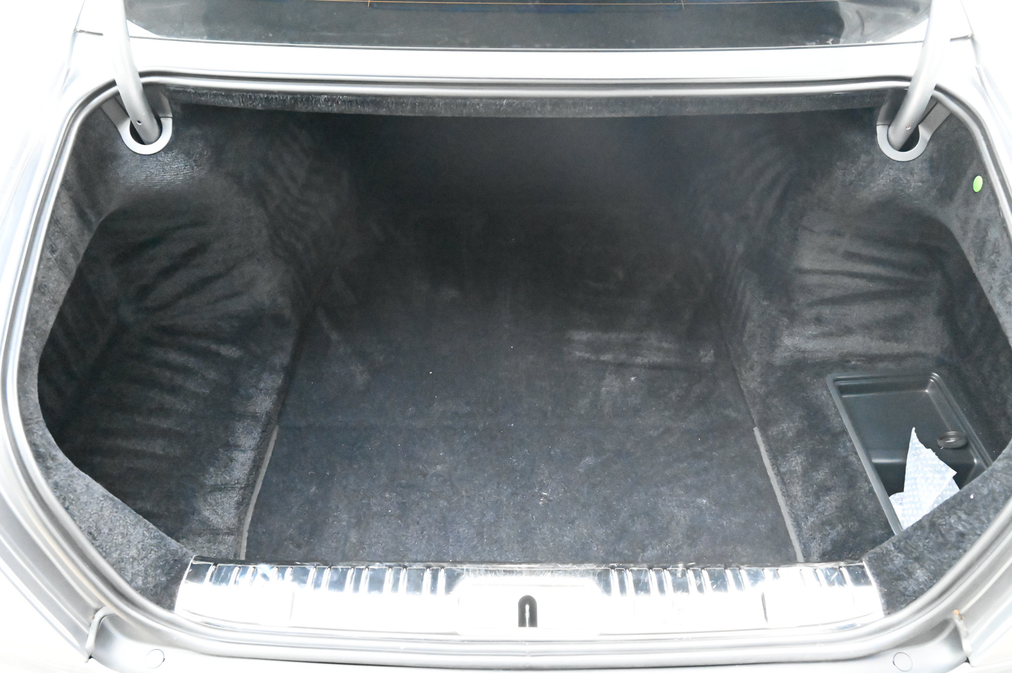 Used 2013 Rolls-Royce Ghost RWD image 16