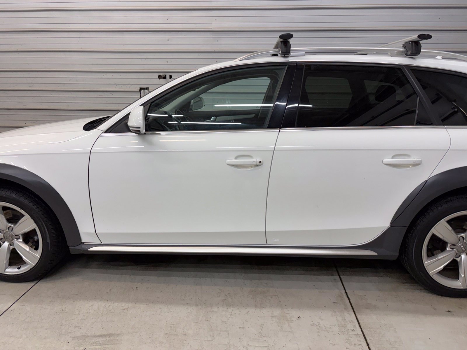 Used 2016 Audi A4 Premium Plus w/ Technology Package AWD/4WD image 7