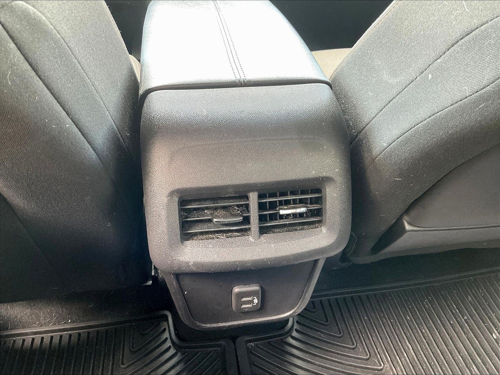 Used 2019 GMC Terrain SLE w/ Driver Convenience Package AWD/4WD image 33