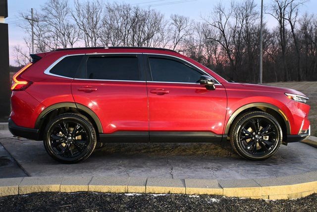 Used 2023 Honda CR-V Sport Touring image 4