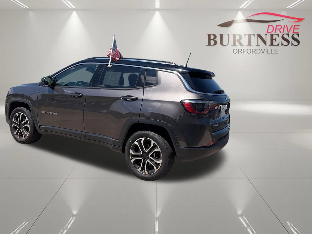 Used 2022 Jeep Compass Limited AWD/4WD image 6