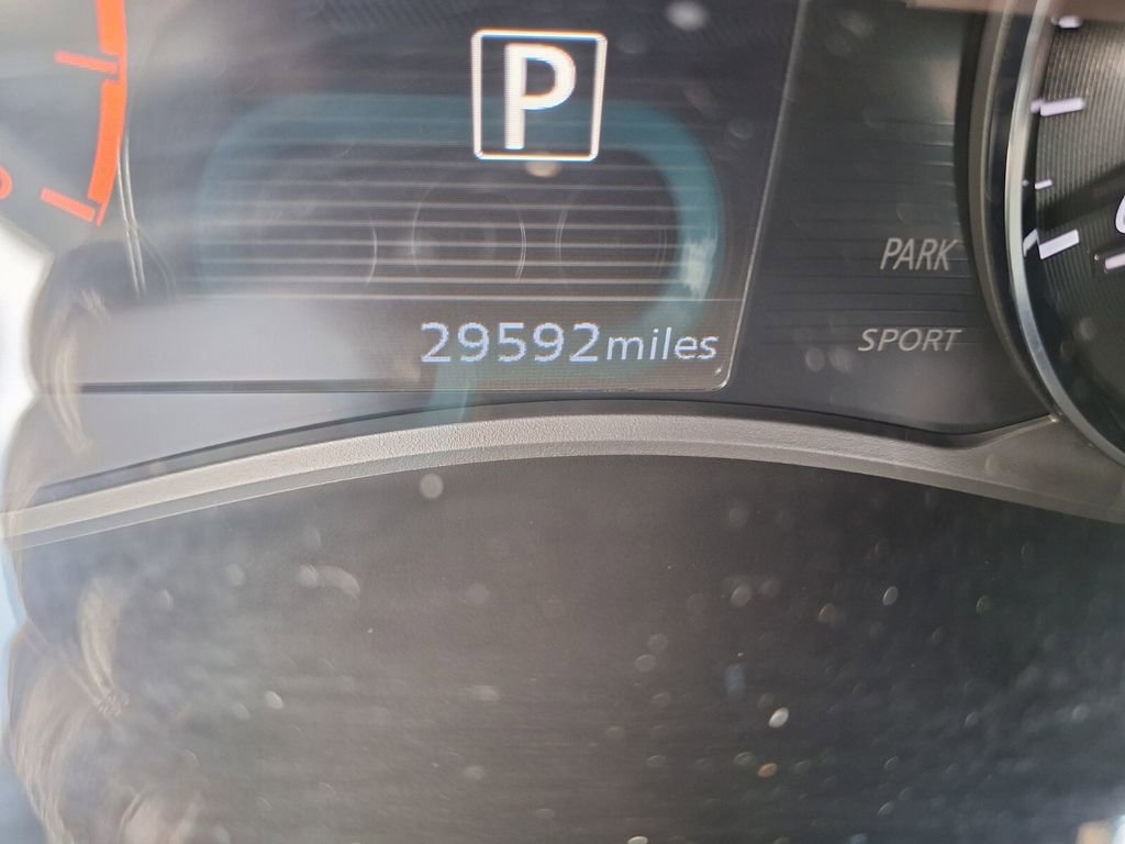 Used 2024 Nissan Kicks SR image 19