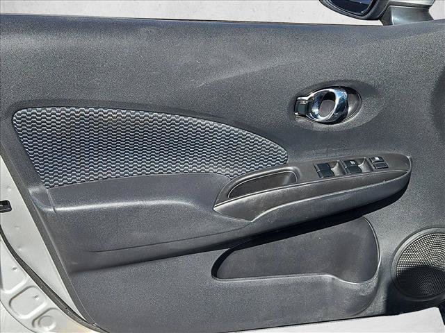 Used 2019 Nissan Versa Note SV FWD image 10