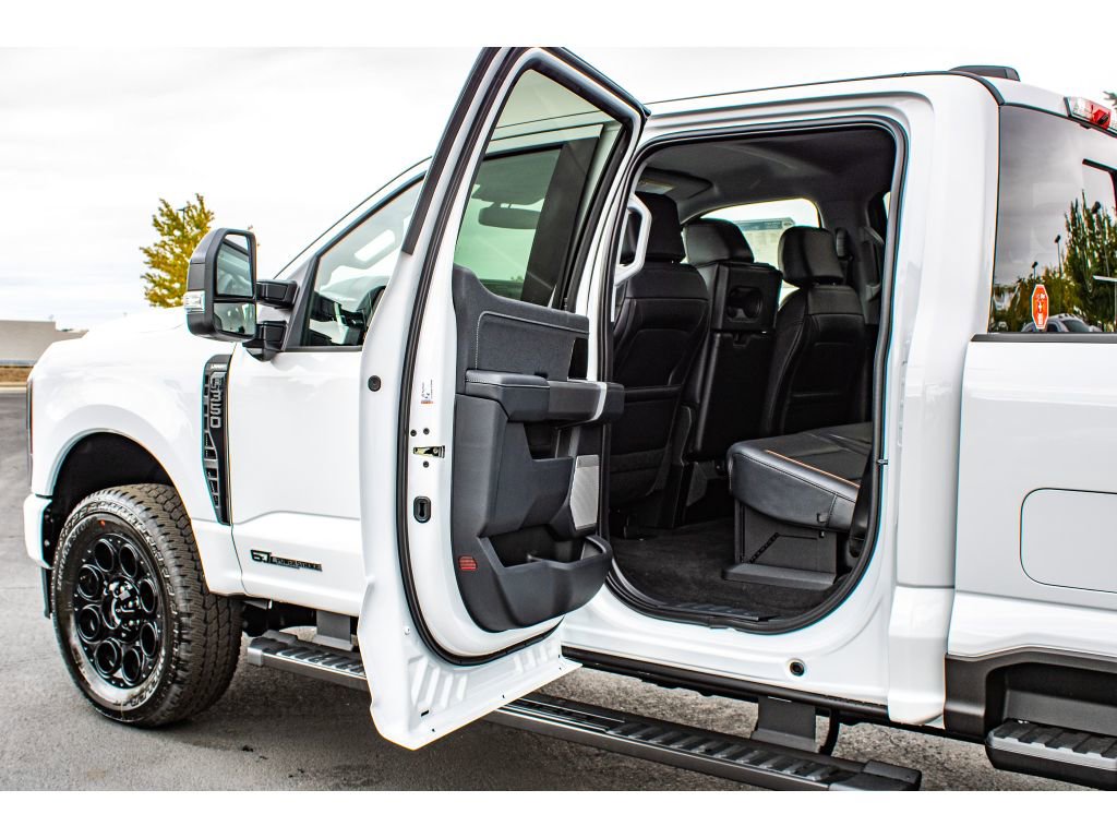 New 2026 Ford F350 Lariat image 45