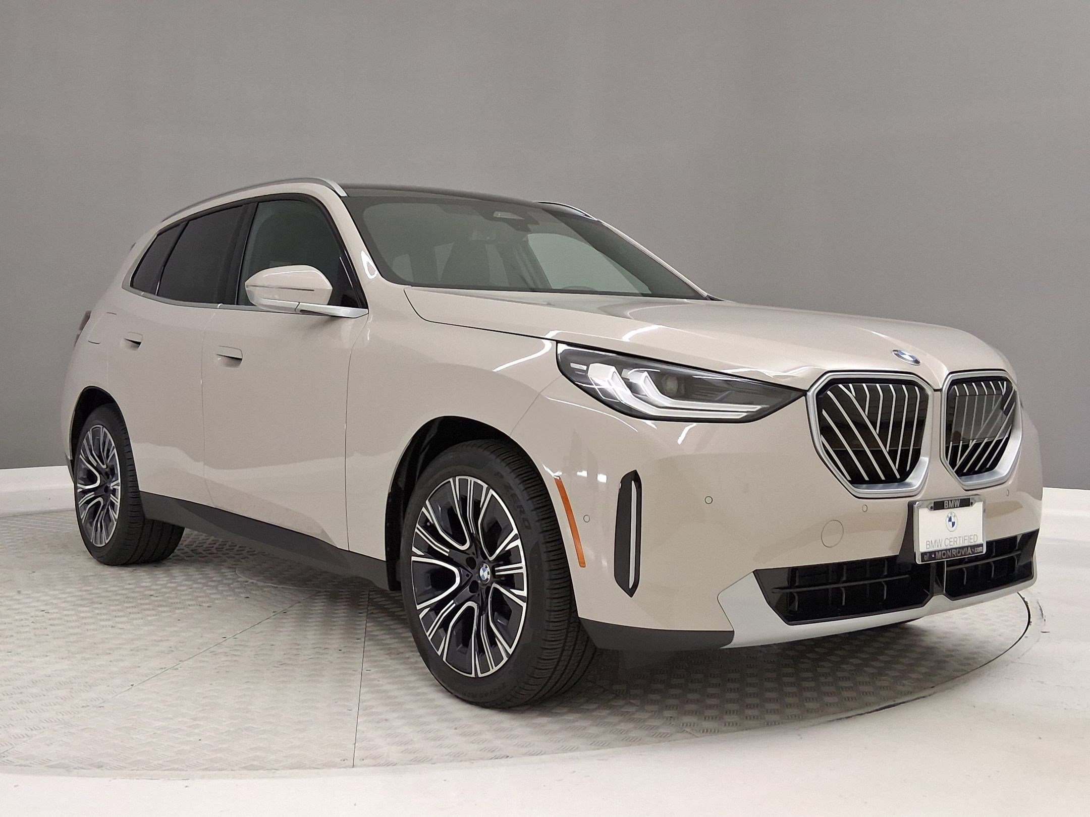 Certified 2025 BMW X3 xDrive30i w/ Convenience Package AWD/4WD image 5