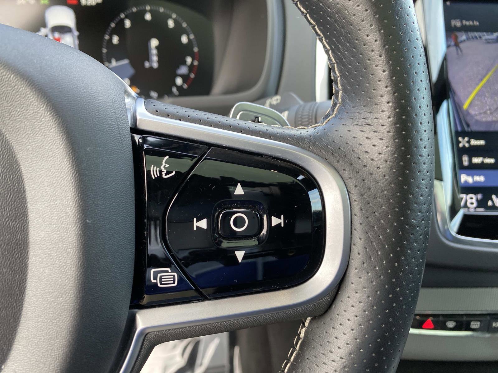 Used 2019 Volvo XC90 T6 R-Design w/ Advanced Package image 16