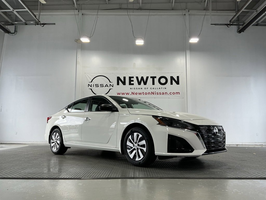 New 2025 Nissan Altima 2.5 S image 10