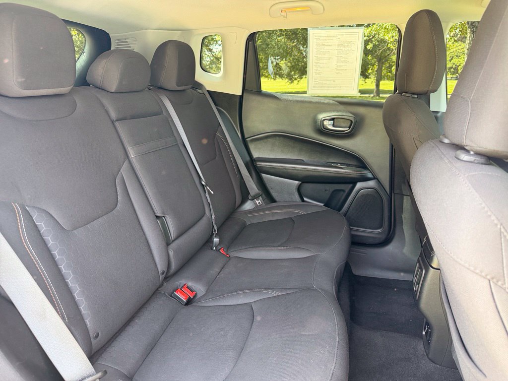 Used 2019 Jeep Compass Sport AWD/4WD image 26