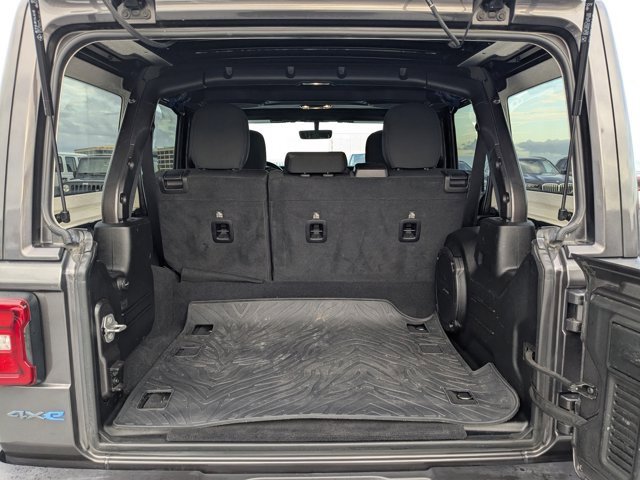 Used 2021 Jeep Wrangler Unlimited Rubicon 4xe w/ Safety Group image 11