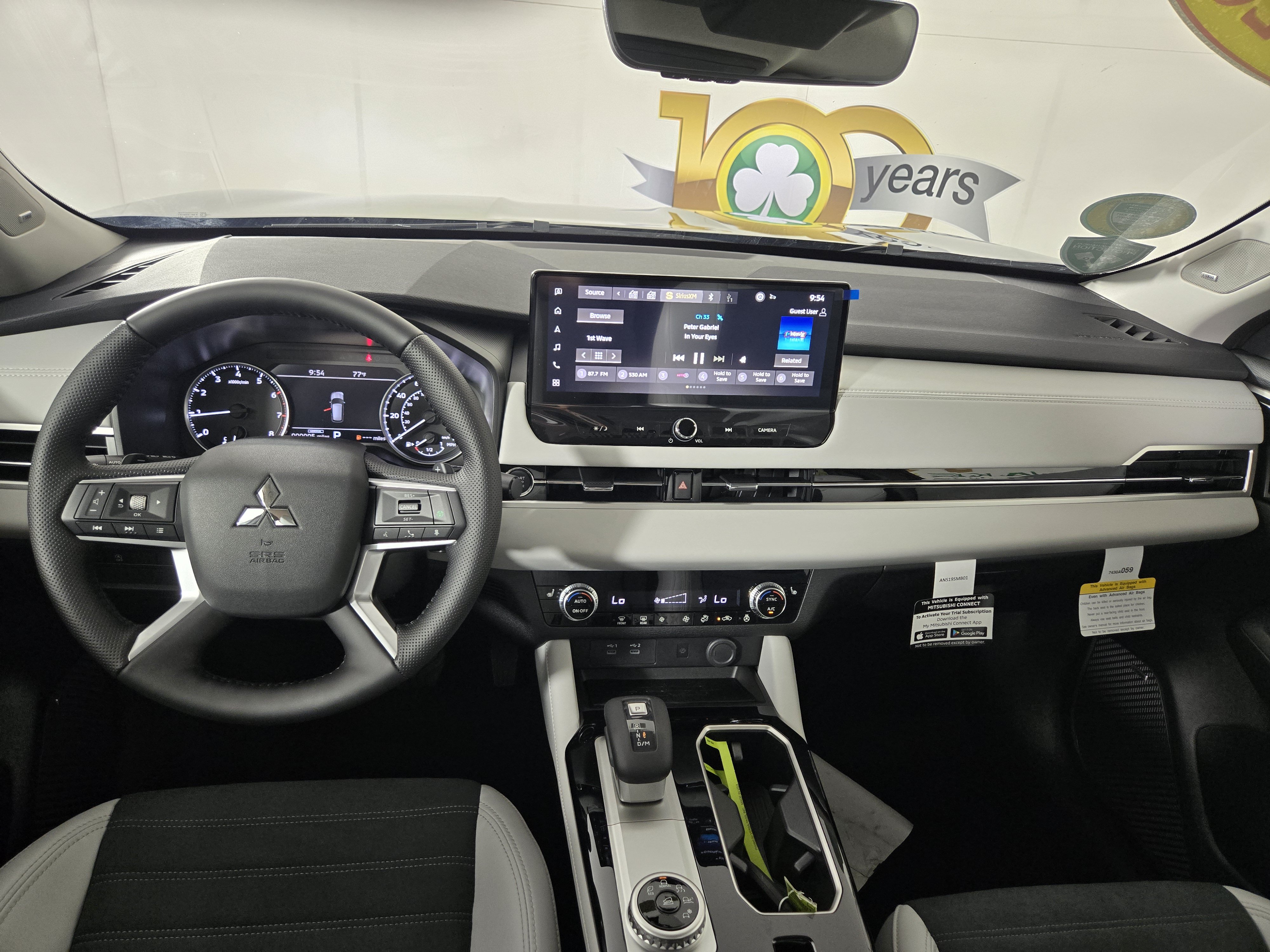 New 2026 Mitsubishi Outlander SE FWD image 13