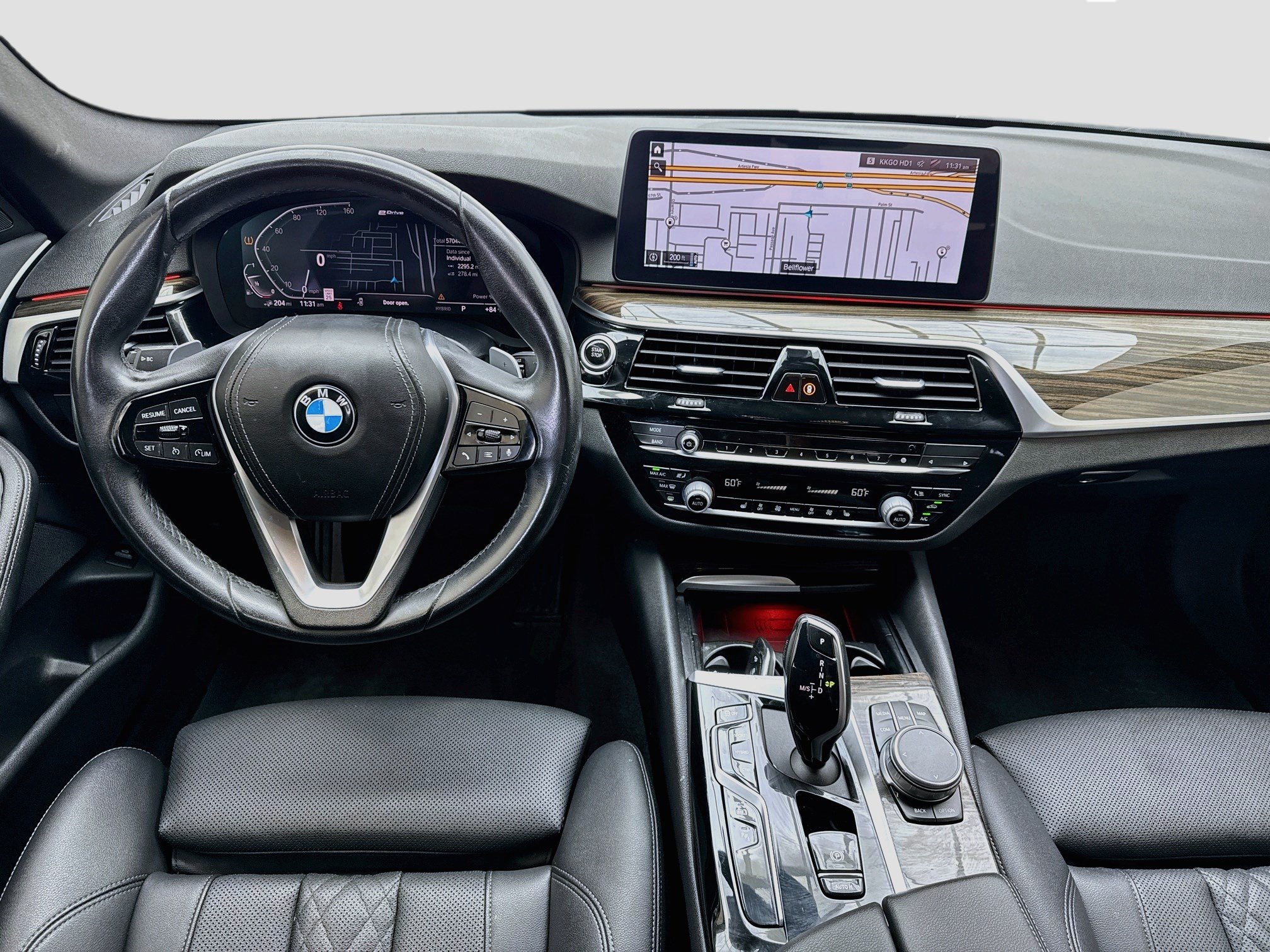 Used 2021 BMW 530e w/ Convenience Package RWD image 15