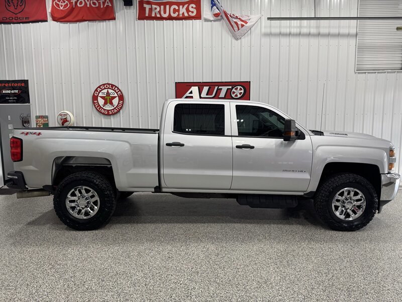 Used 2017 Chevrolet Silverado 2500 W/T w/ WT Fleet Convenience Package AWD/4WD image 22