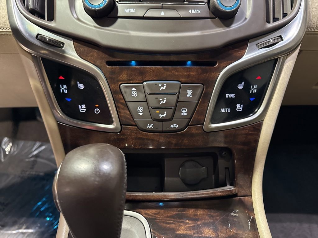 Used 2015 Buick LaCrosse Premium w/ Driver Confidence Package #1 image 20