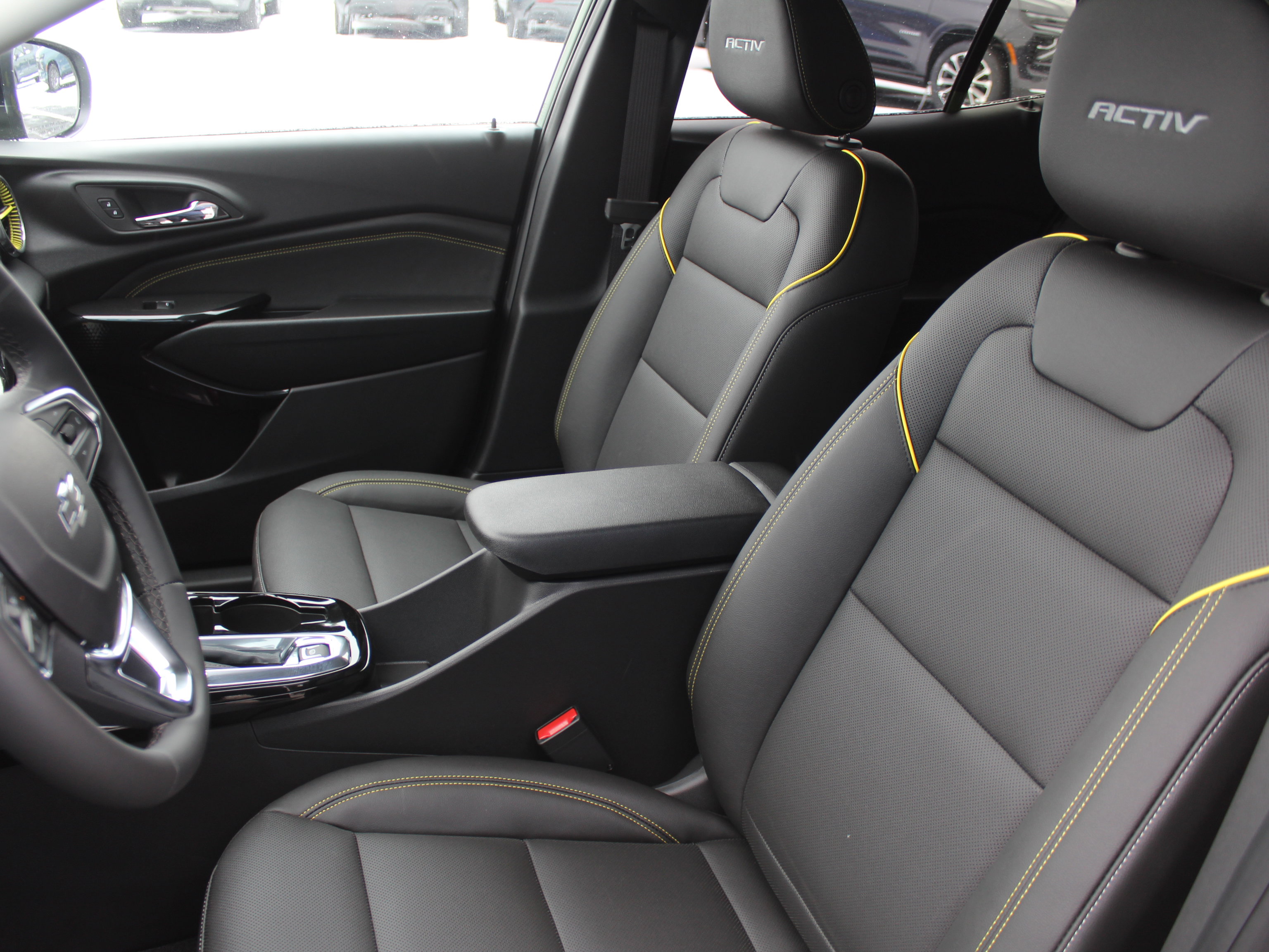 New 2026 Chevrolet Trax ACTIV w/ Driver Confidence Package image 9