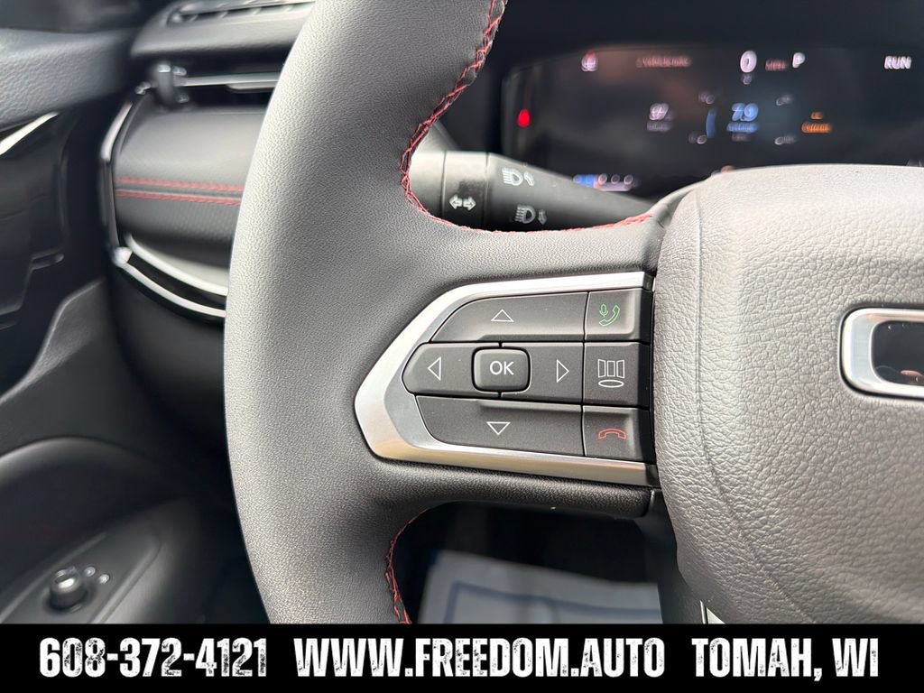 New 2026 Jeep Compass Trailhawk AWD/4WD image 16