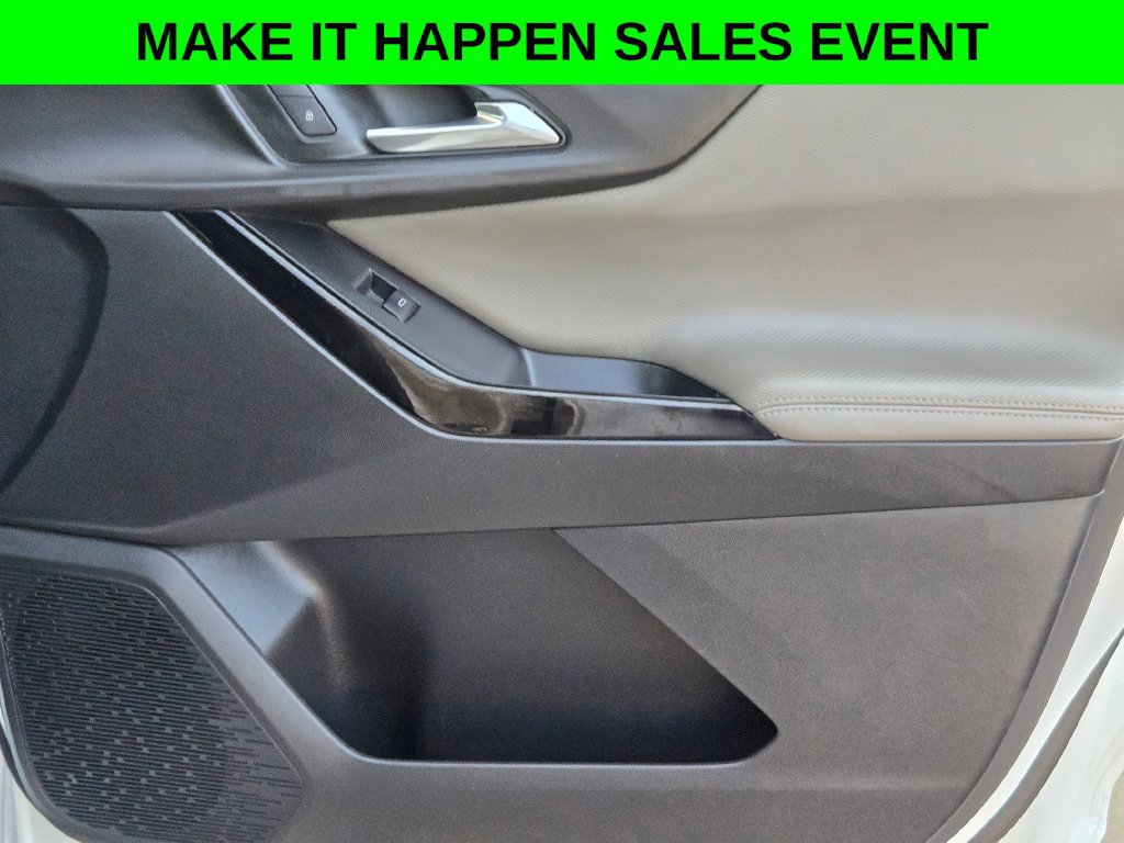 Used 2025 Chevrolet Equinox LT w/ Convenience Package II FWD image 29