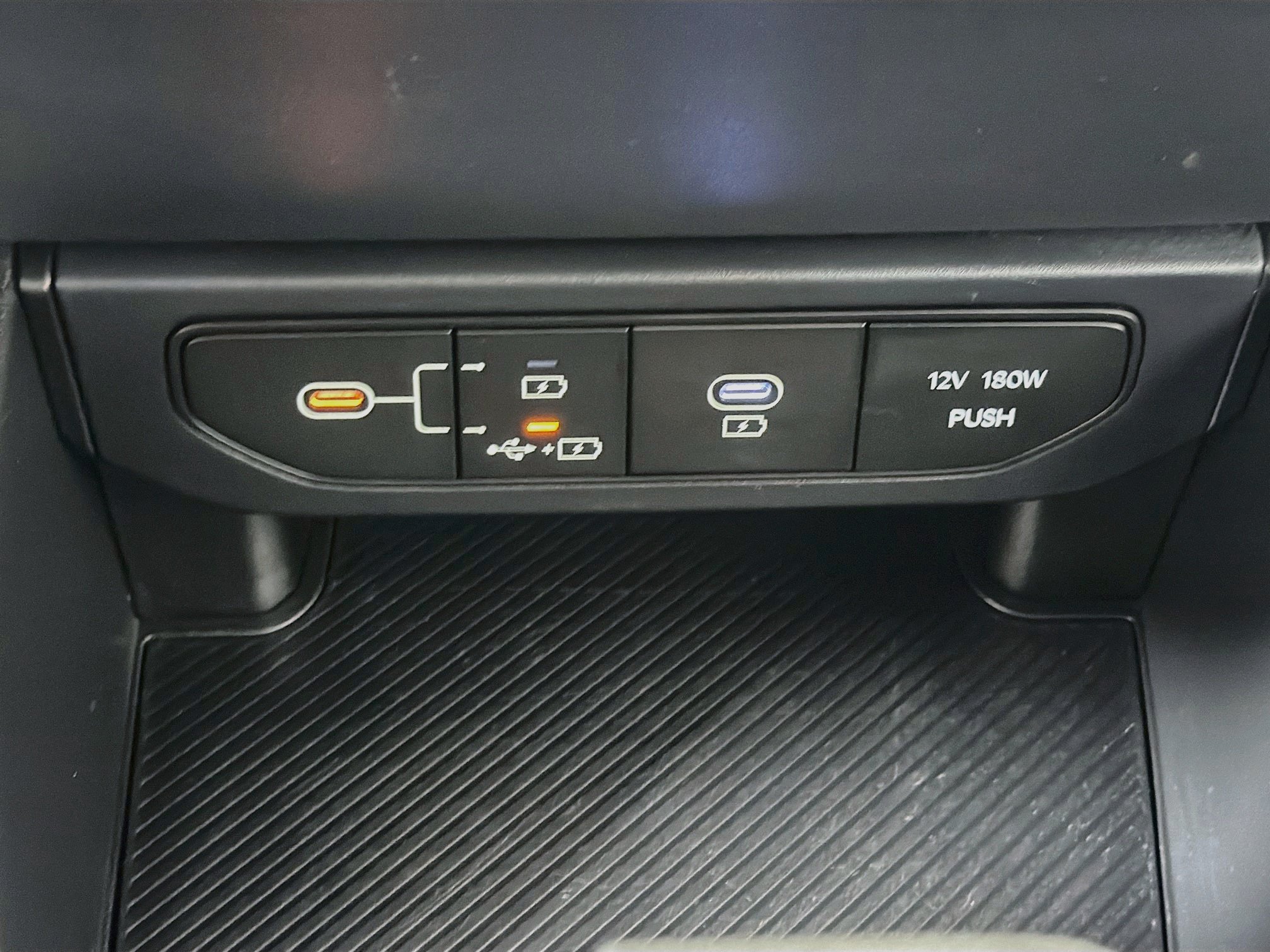 Used 2025 Kia K4 FWD image 26