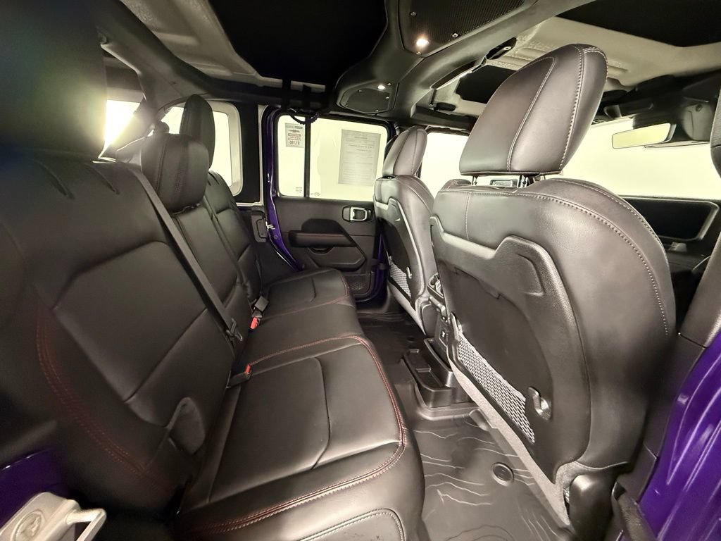 Used 2026 Jeep Wrangler Unlimited Rubicon AWD/4WD image 19