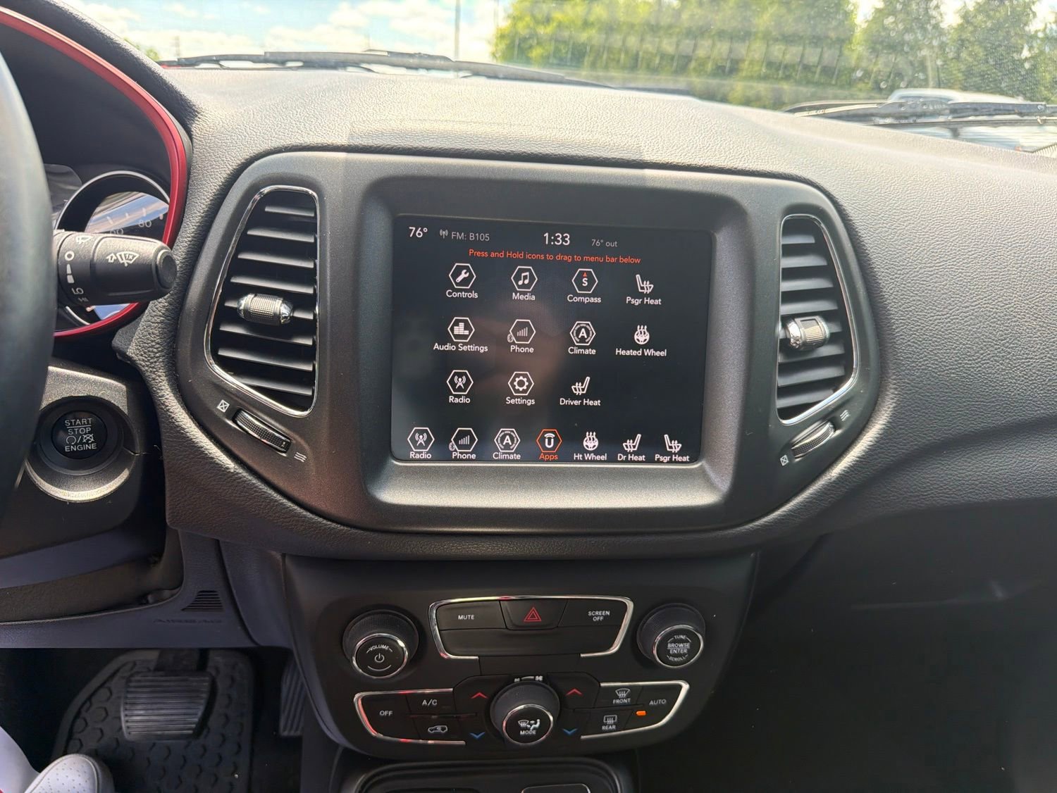 Used 2018 Jeep Compass Trailhawk w/ Leather Interior Group AWD/4WD image 11