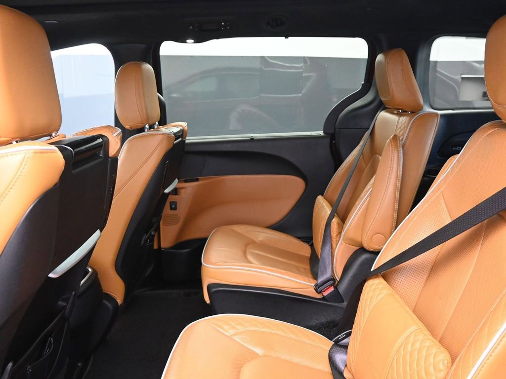 Used 2022 Chrysler Pacifica Pinnacle image 21