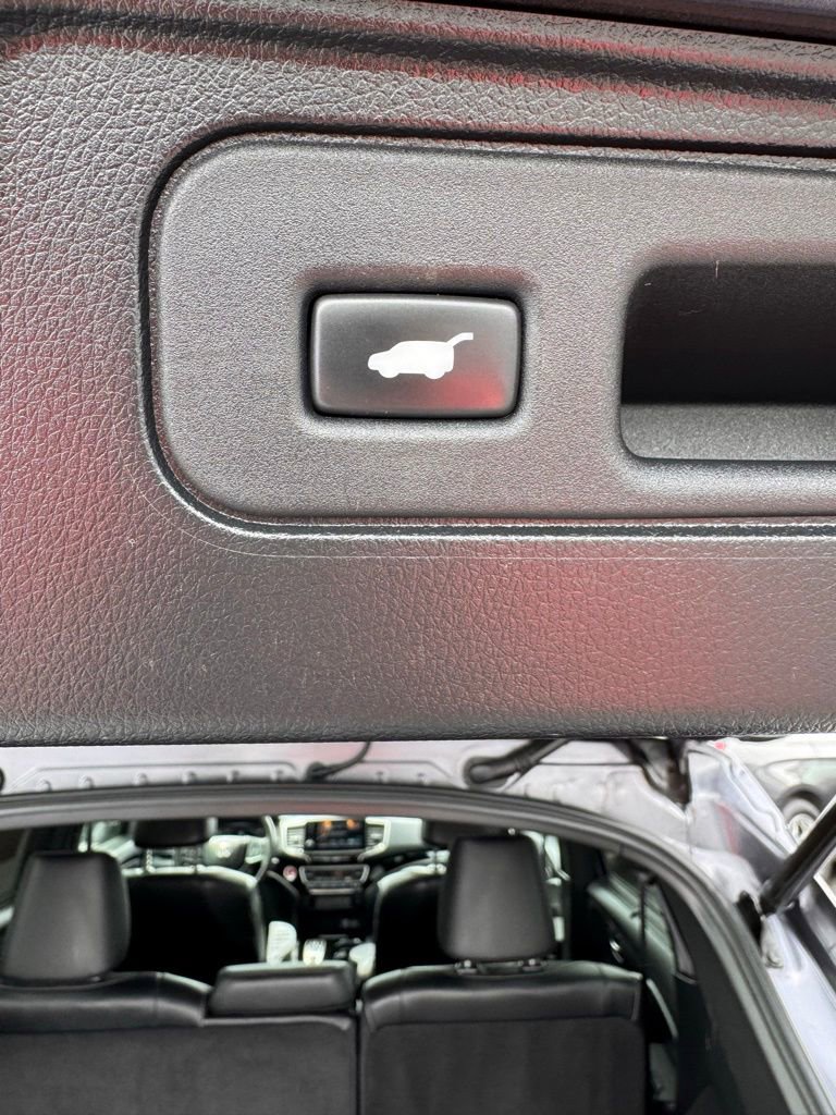 Used 2020 Honda Passport Touring image 15