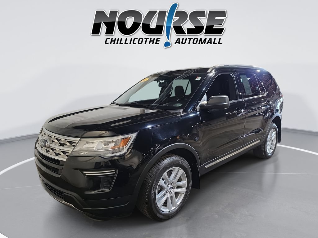 Used 2018 Ford Explorer XLT AWD/4WD image 1