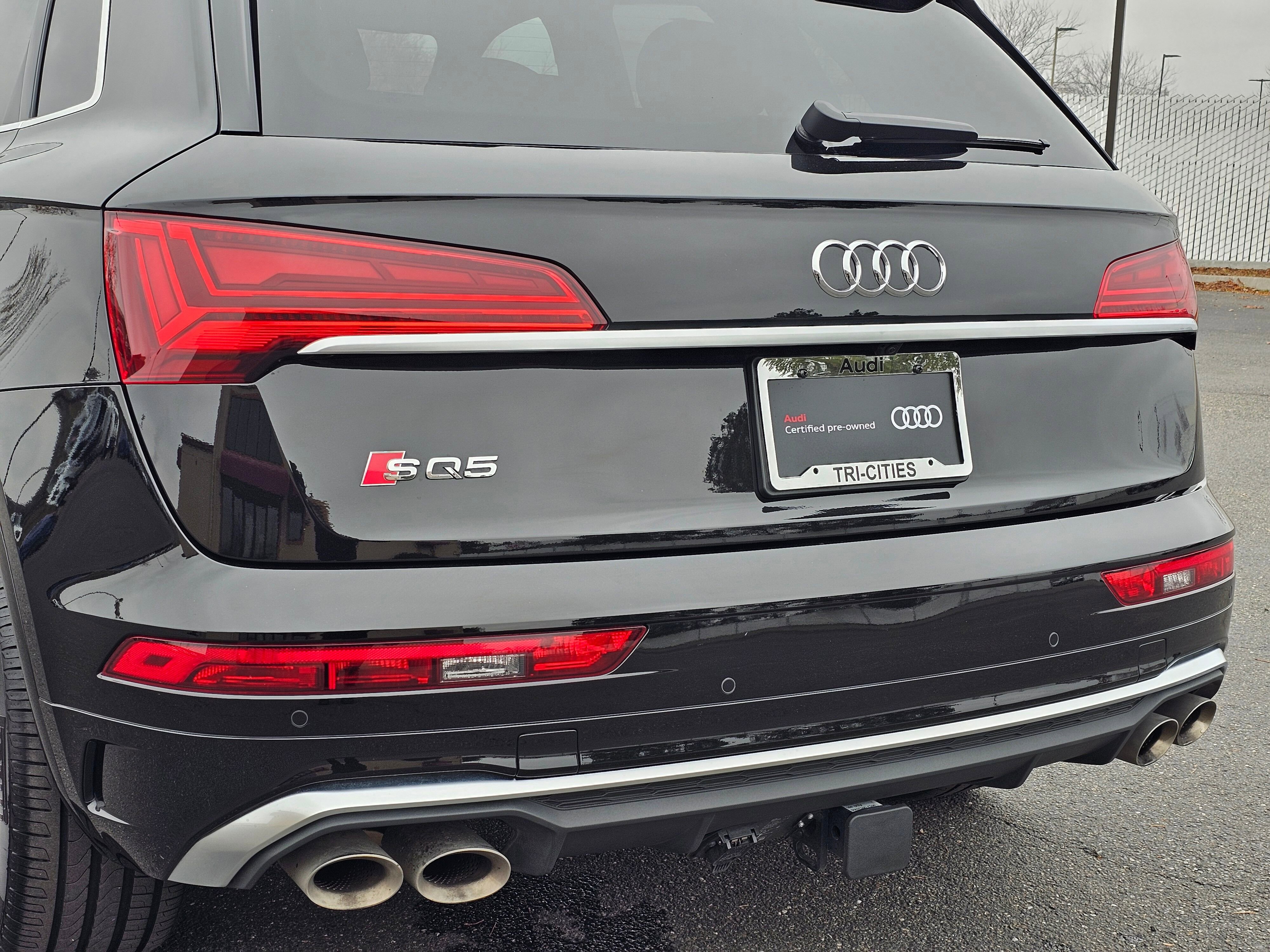 Certified 2025 Audi SQ5 Premium Plus w/ Premium Plus Package image 8