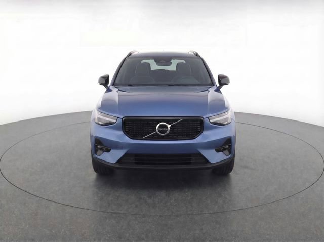 Certified 2023 Volvo XC40 B5 Plus w/ Climate Package AWD/4WD image 47