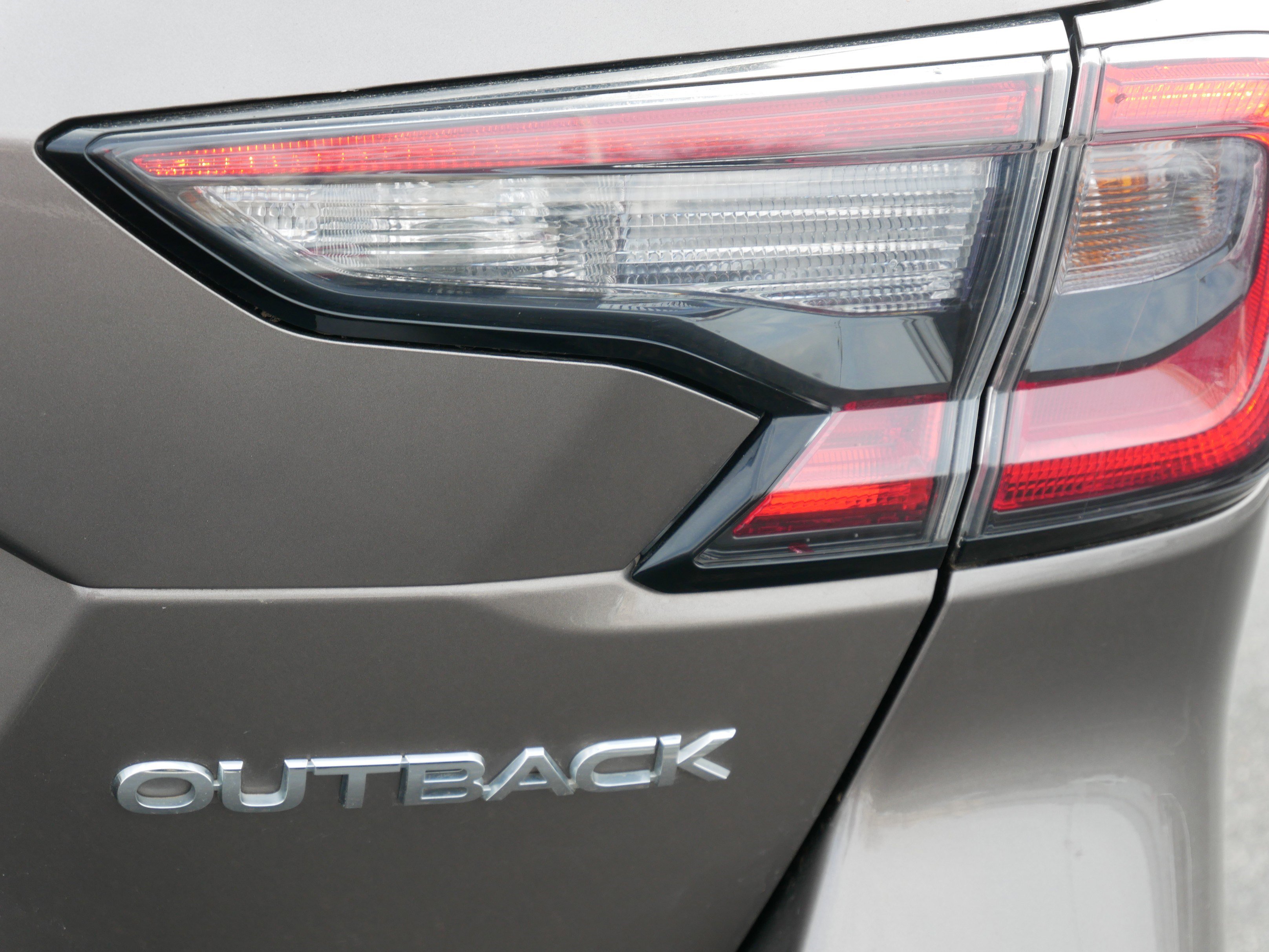 Certified 2023 Subaru Outback Limited image 17