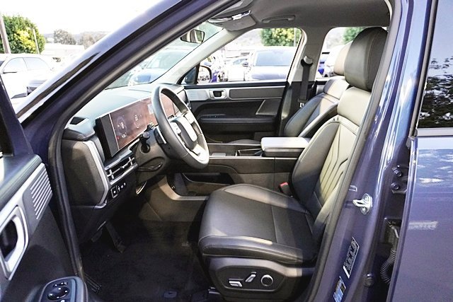 Certified 2025 Hyundai Santa Fe SEL image 15