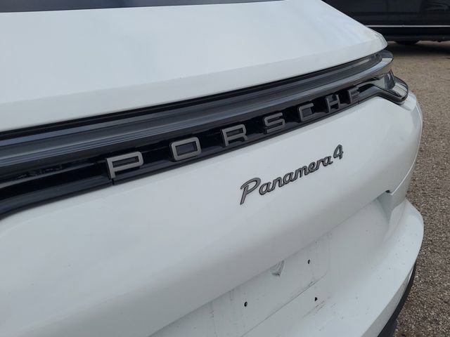 Used 2023 Porsche Panamera 4 Platinum Edition image 33